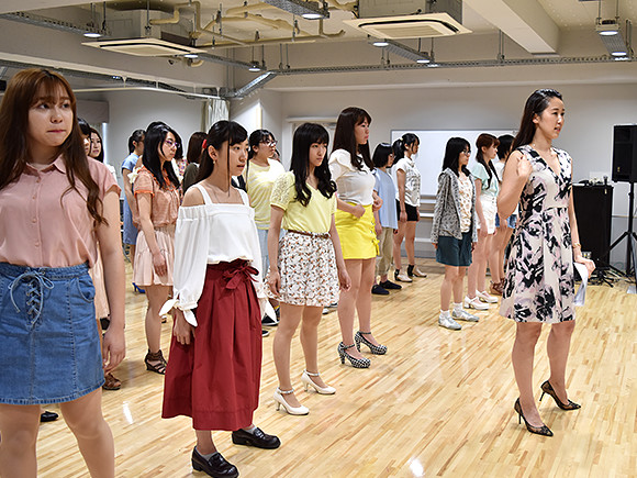 専門学校東京アナウンス学院の特徴 学科 学費 資格 評判を徹底解剖 学ラン 専門学校 スクール学費ランキング